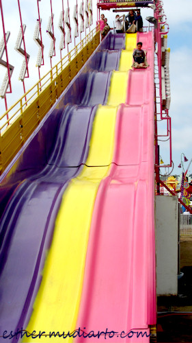 giant slide ride for kids